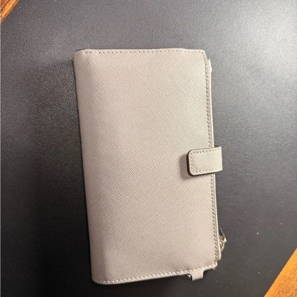 Michael Kors Light Gray Zip Wallet - Picture 2 of 4
